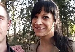 Junge Schlampe xxx videos deutsch bittet um Prügel in Analchik