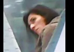 Boxer Lesben schnallen sich sex xxx deutsch an und ficken junge Freundin