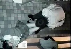 Ein leidenschaftliches Mädchen hat german porn gratis gerade einen wundervollen Blowjob mit einem Kerl gemacht, danach hat sie auf einem Schwanz mit einer feuchten Höhle gesessen und angefangen zu spielen, der Kerl hat ihr Sperma am Ende zugesprochen