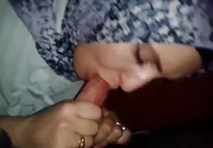 Sexy Babe fängt german extrem xxx ein Summen von ihren Spielsachen