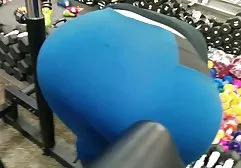 Die Unterhose des Mädchens ist ein echtes Mitglied. Aber nichts, unser Held ist so aufgeregt, dass ein Transvestit herunterkommt, um Wünsche xxx deutsch tube zu befriedigen. A