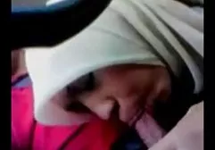 Curly classic deutsch porn Blondie nimmt eine entspannende Dusche