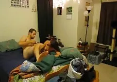 Ich habe meiner Freundin ein german xxx free video Geburtstagsgeschenk gemacht, einen coolen Ficker genannt, der sie auf der Couch gefickt hat