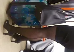 Muskulöser Mann fickt wunderschöne german amateur casting porn Blondine in seiner Garage