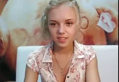 Bella xlxx deutsch Flow liebt es, einen Schwanz im Arsch zu spüren