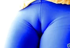 Vollbusige Brünette Teen deutschland sex xxx mit einem runden Arsch fickt einen Mann